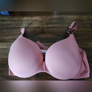 New with tags incredible bra